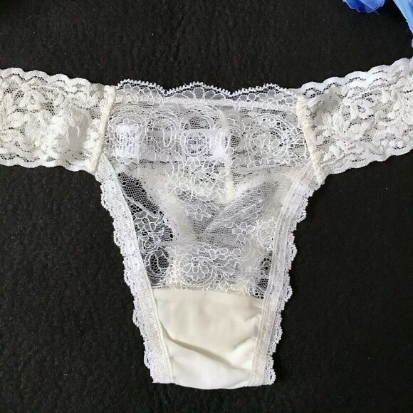 Hanky Panky NWOT Panty and Eye Mask Set Women OS (2-12) - Picture 3 of 12